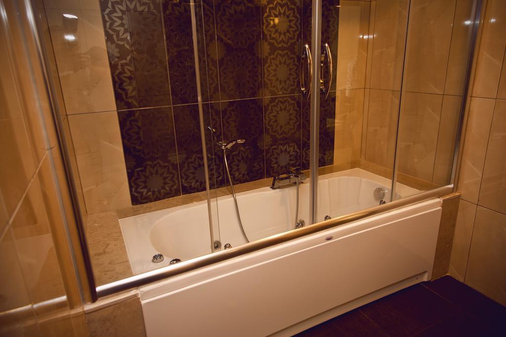 Hotel Esila 4*