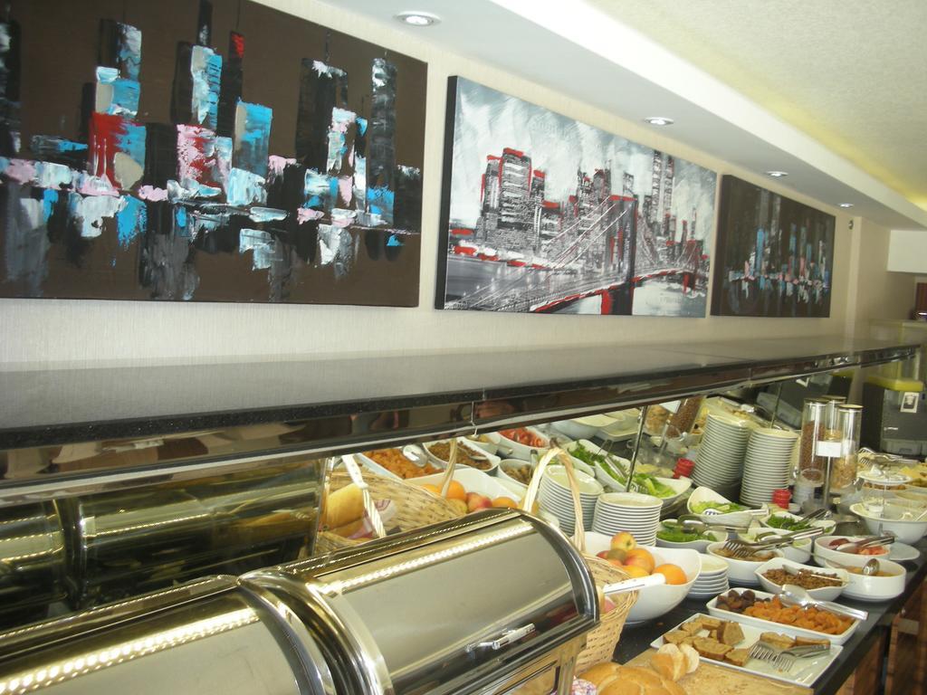 Hotel Esila 4*